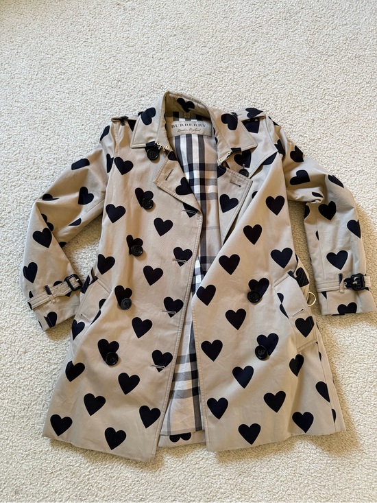 Burberry Jackets & Blazers - Burberry Heart Trench Coat size 4